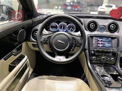 جاكوار XJ